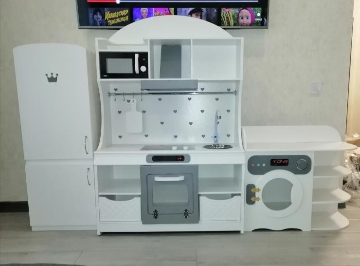 

Кухня детская с микроволновкой с холодильником и стиральной машиной белая