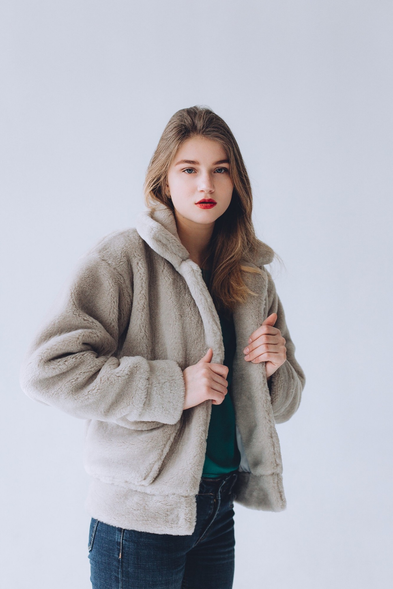 

Бомбер с овечьей шерсти Sheep Brand VENCH 65см размер  серый с воротником, Бомбер с овечьей шерсти Sheep Brand VENCH 65см размер L серый с воротником