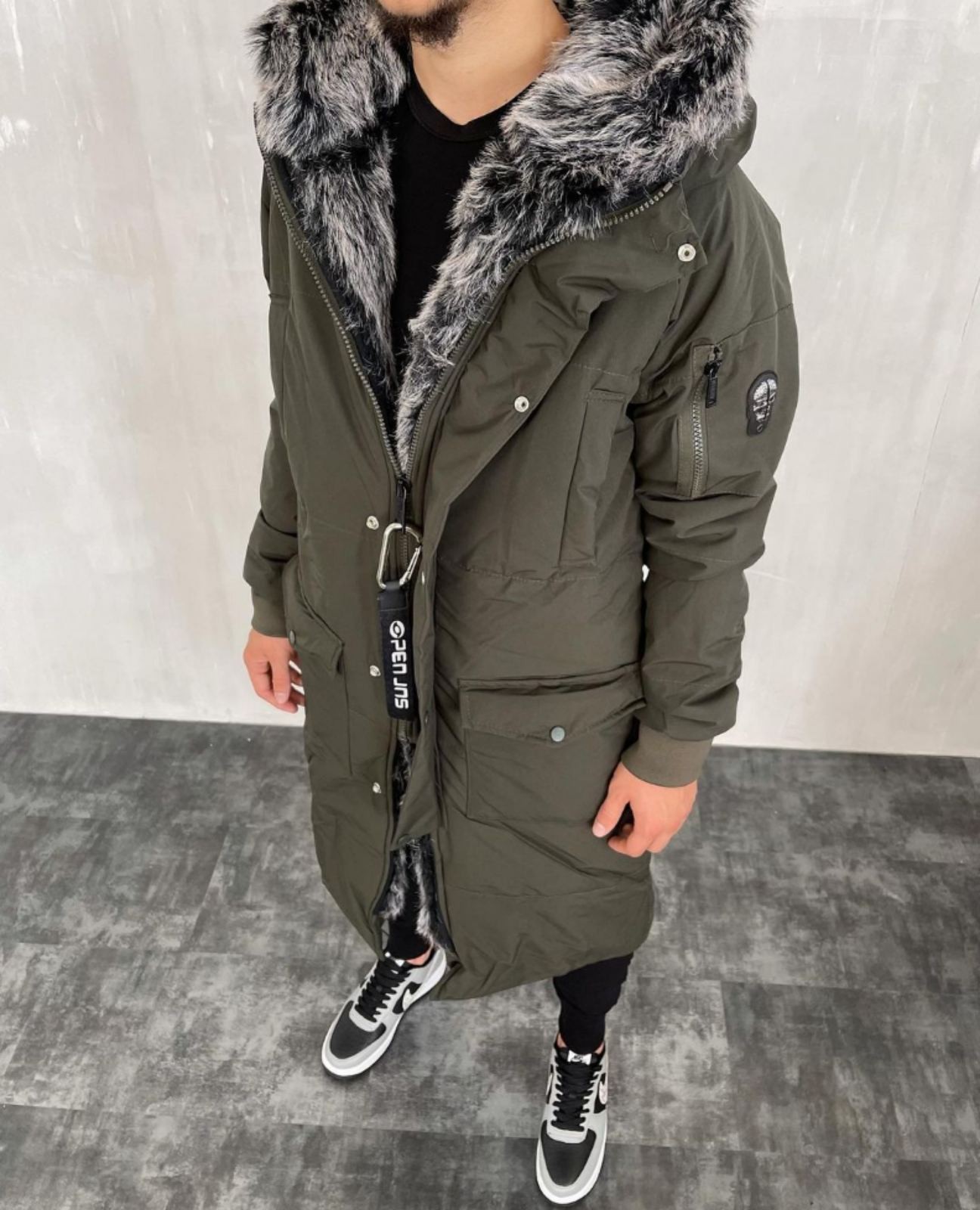 

Куртка мужская зимняя удлиненная Open хаки зеленая с серым мехом, Куртка мужская зимняя удлиненная Open хаки зеленая с серым мехом XL