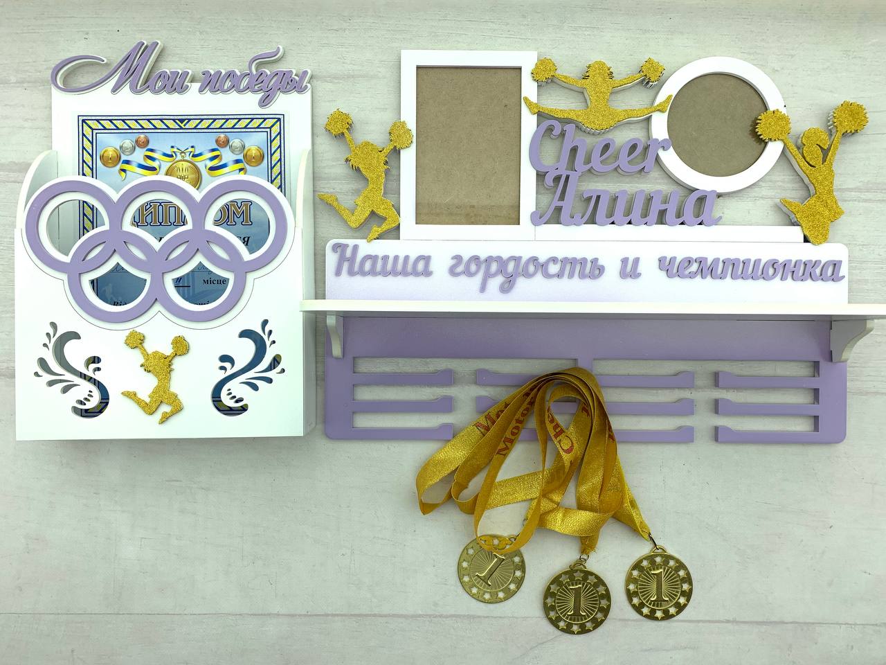 

Медальница и дипломница For Me And You черлидинга