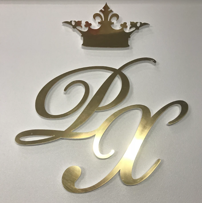 

Монограмма на свадьбу с инициалами и короной Manific Decor Золотые (502.82)
