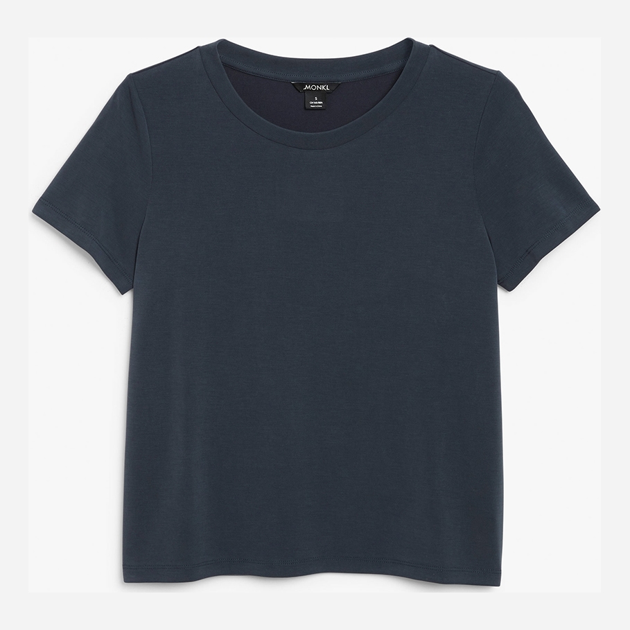 

Футболка Monki 462965b42 XL Синяя