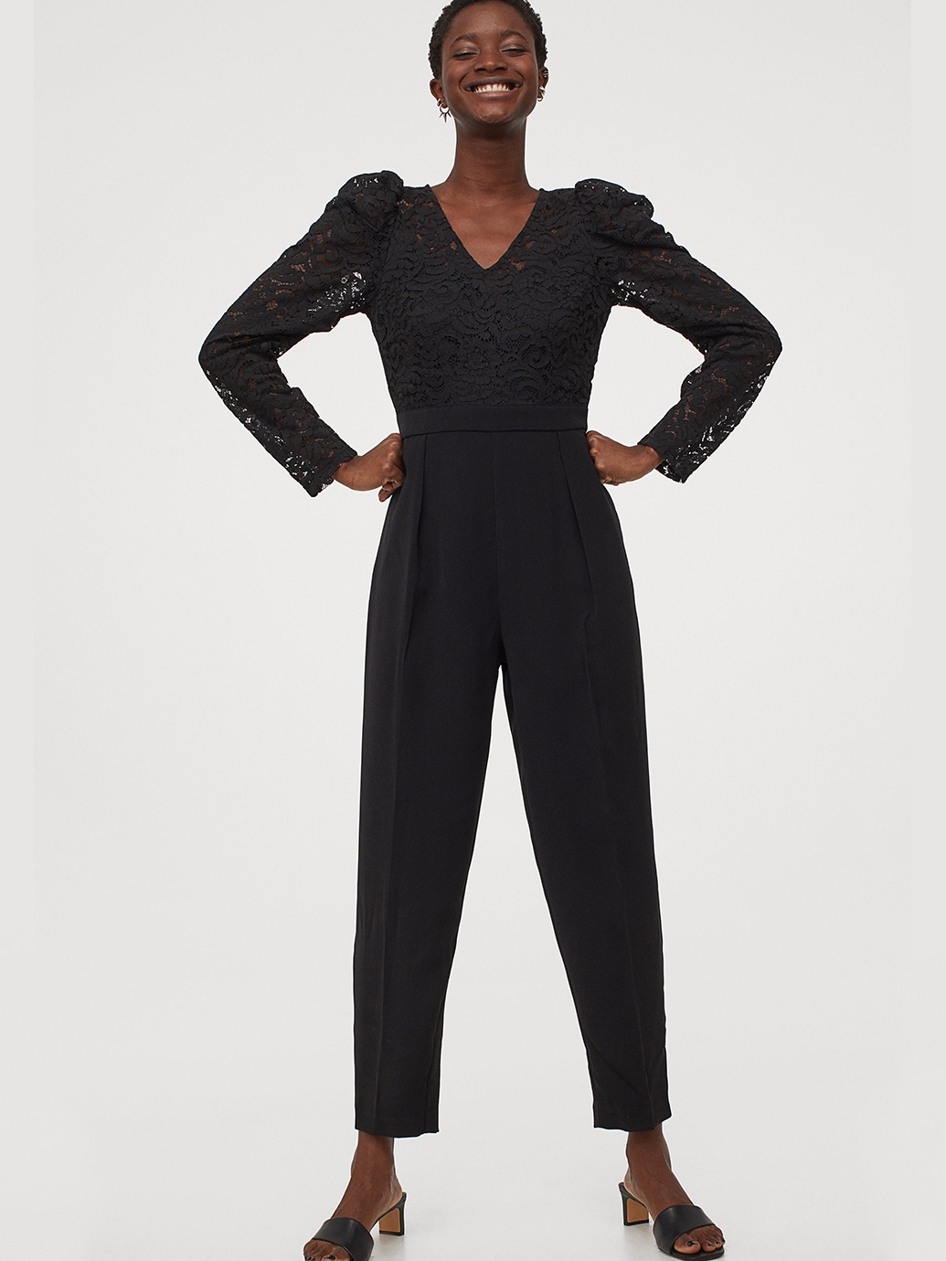 

Комбинезон H&M 917322b42 40 Черный