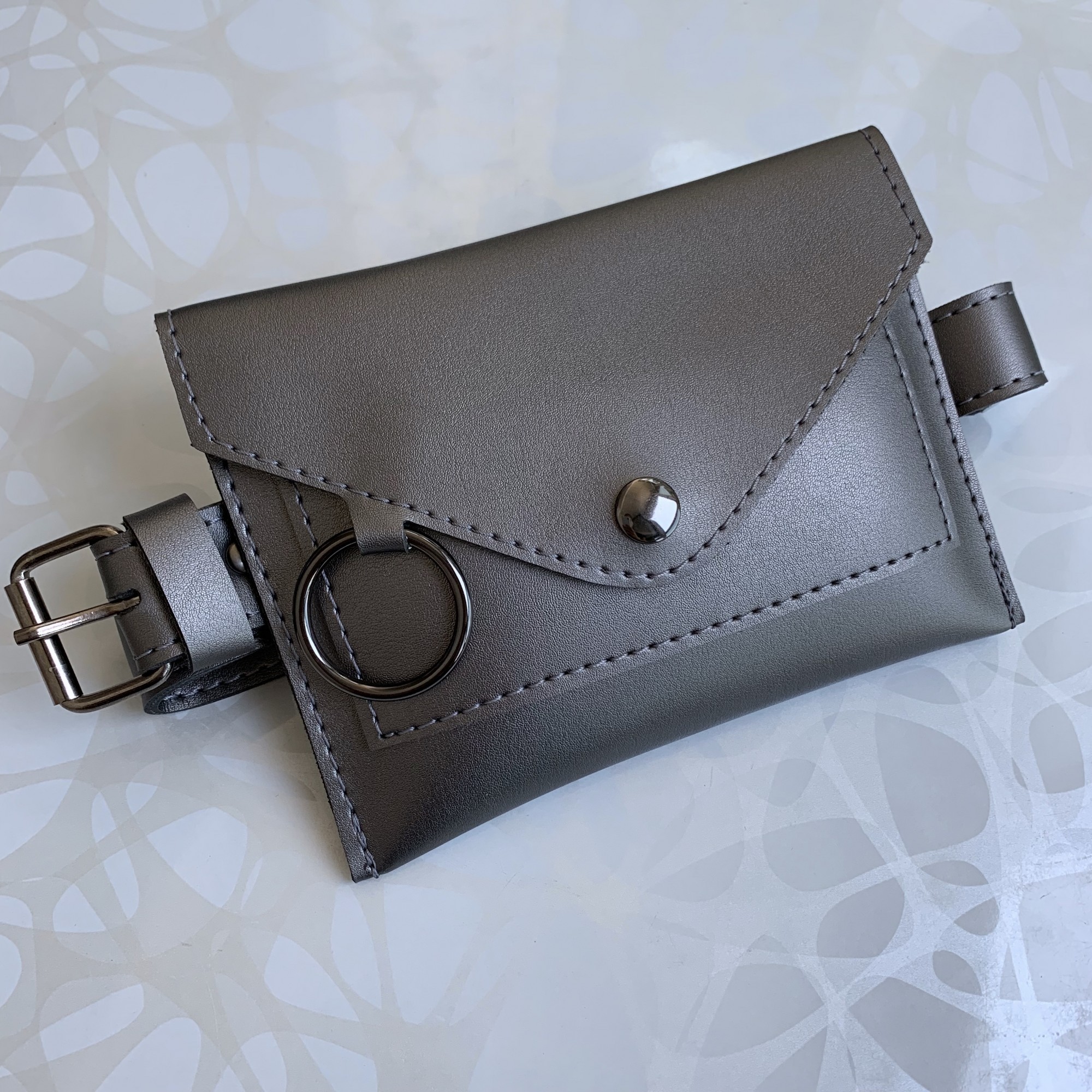 

Женская поясная сумка WeLassie на два отделения Металлик (v004-4)