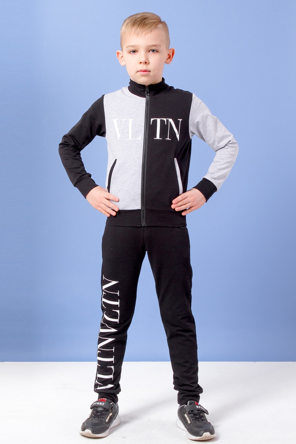 

Спортивный костюм для мальчиков VLTN 122 серо - черный light