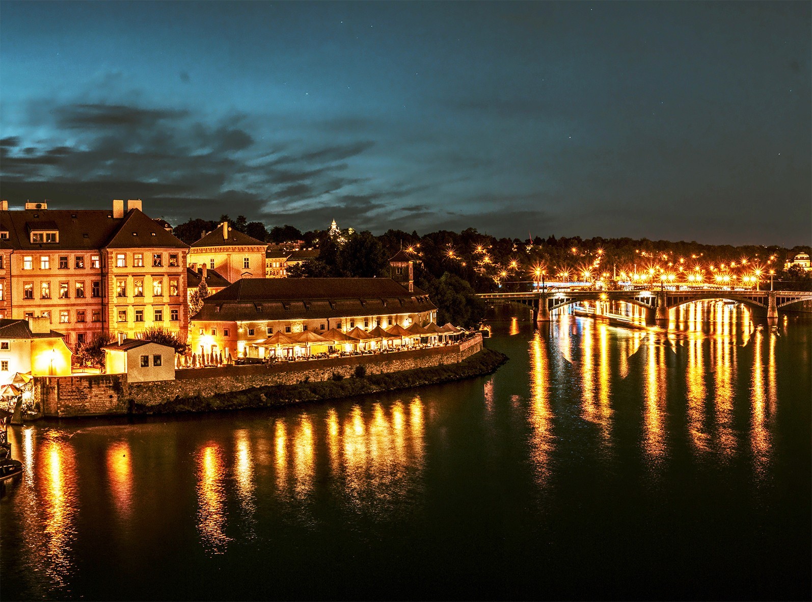 

Картина Ночной город 4 на натуральном холсте Артприз 60х90см (НГ4/6090/28)