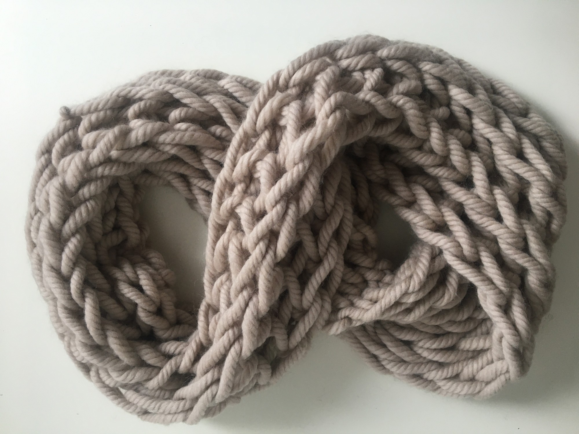 

Шарф-снуд из толстой пряжи PureWool Zefir Бежевый ZR11529SW
