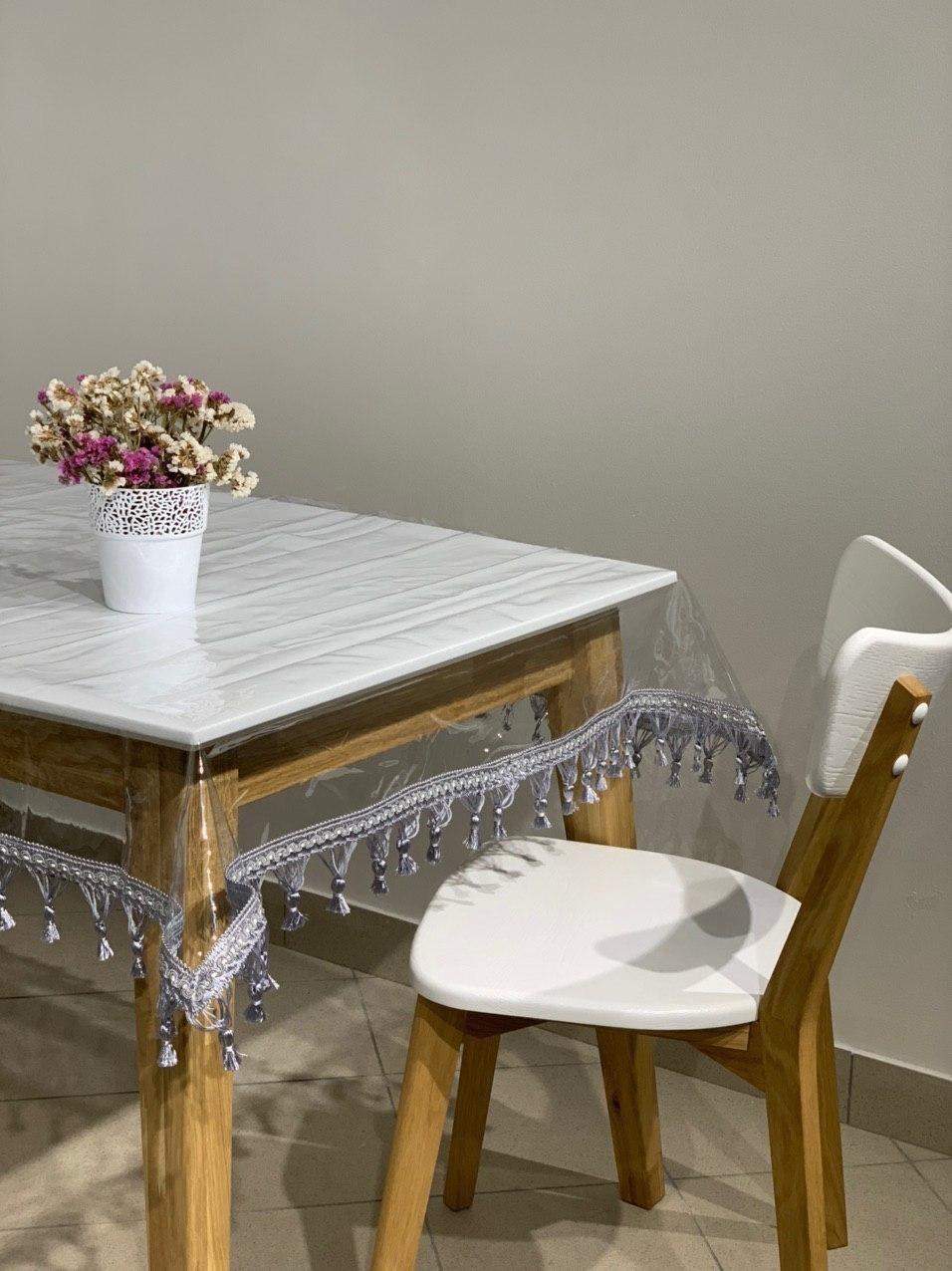 

Силиконовая Скатерть с бахромой 200х120 см Серый