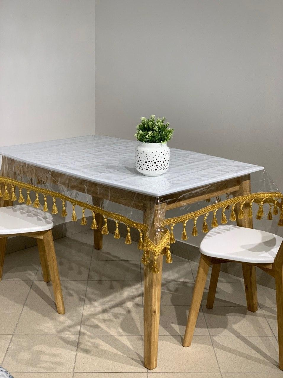 

Силиконовая Скатерть с бахромой 190х120 см Золотый