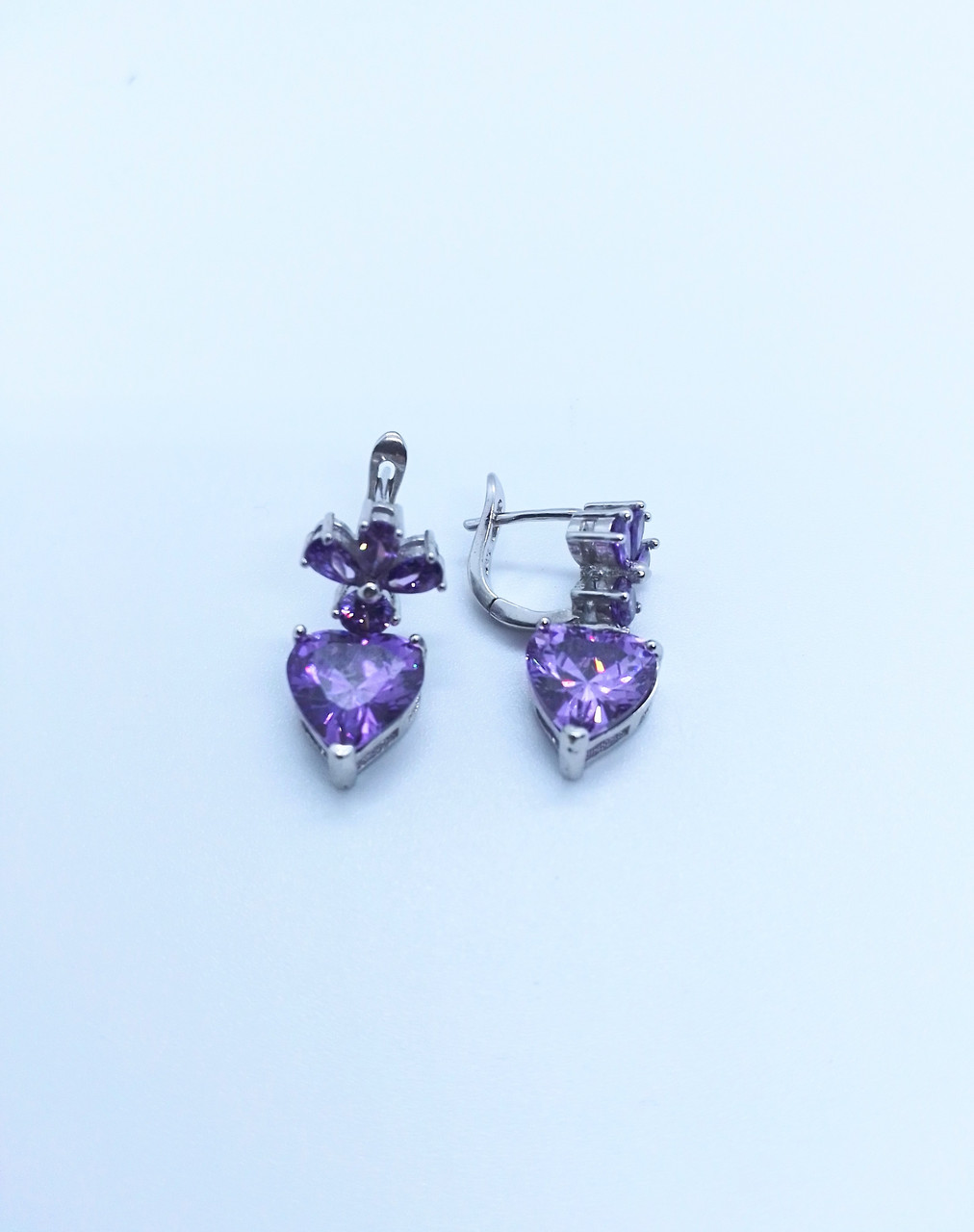 

Серьги с аметистом сердцем 69398