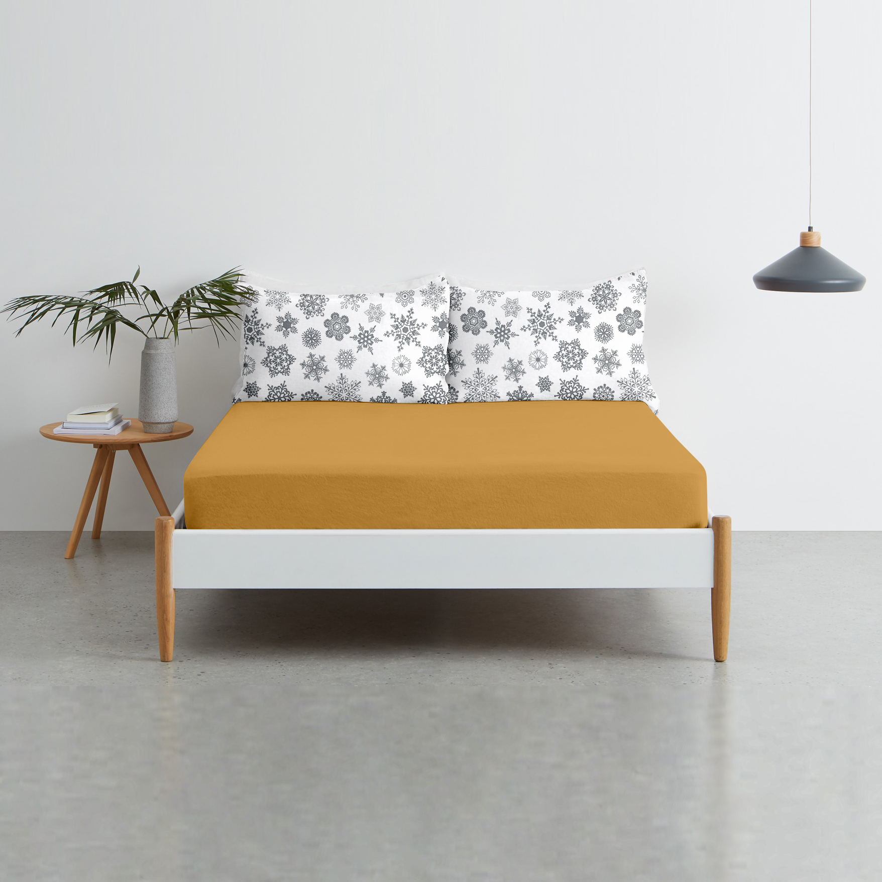 

Простынь на резинке Cosas Snowflakes Grey Mustard 140x200x20 + наволочки 50х70 2 шт