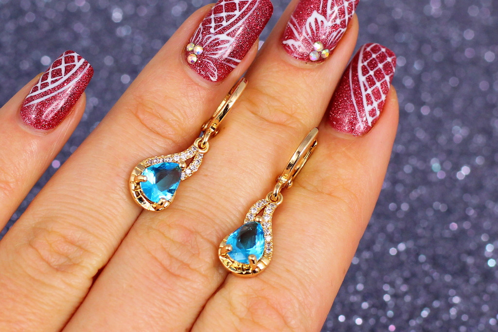 

Серьги подвески Xuping Jewelry голубая капля 2,8 см золотистые