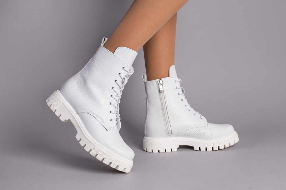 

Ботинки VZUTIK 37 Белый 8928з/37