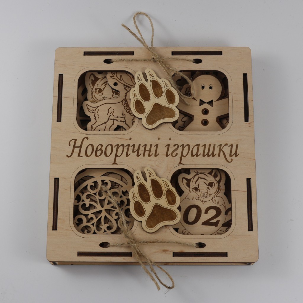 

Елочная игрушка EkoDar Подарочный набор новогодних игрушек (1) 12 шт (01012097)