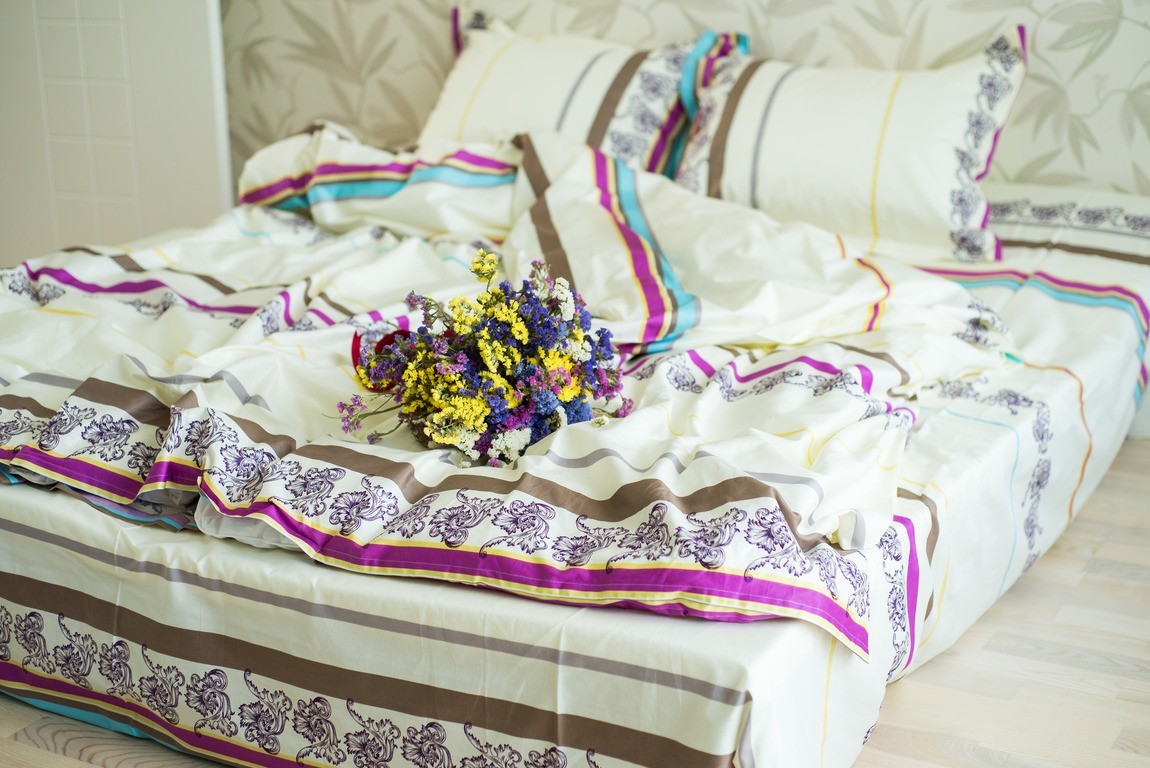

Комплект постельного белья из сатина Spring 220*200 SHTAYER