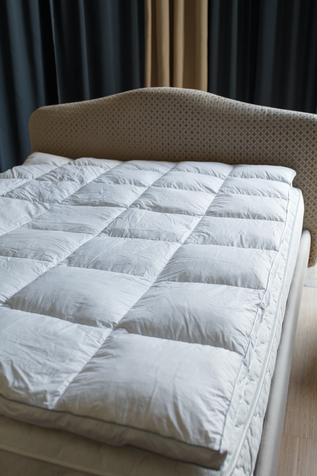 

Перина гипоаллергенная ZEPHYR 160*200 SHTAYER