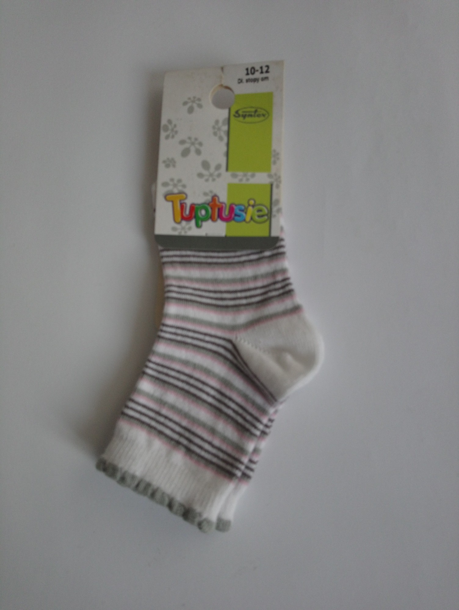 

Шкарпетки дитячі з малюнком Tuptusie SYNTEX (полоска/білі) р. - (10-12 см, Шкарпетки дитячі з малюнком Tuptusie SYNTEX (полоска/білі) р. 17-19 (10-12 см)