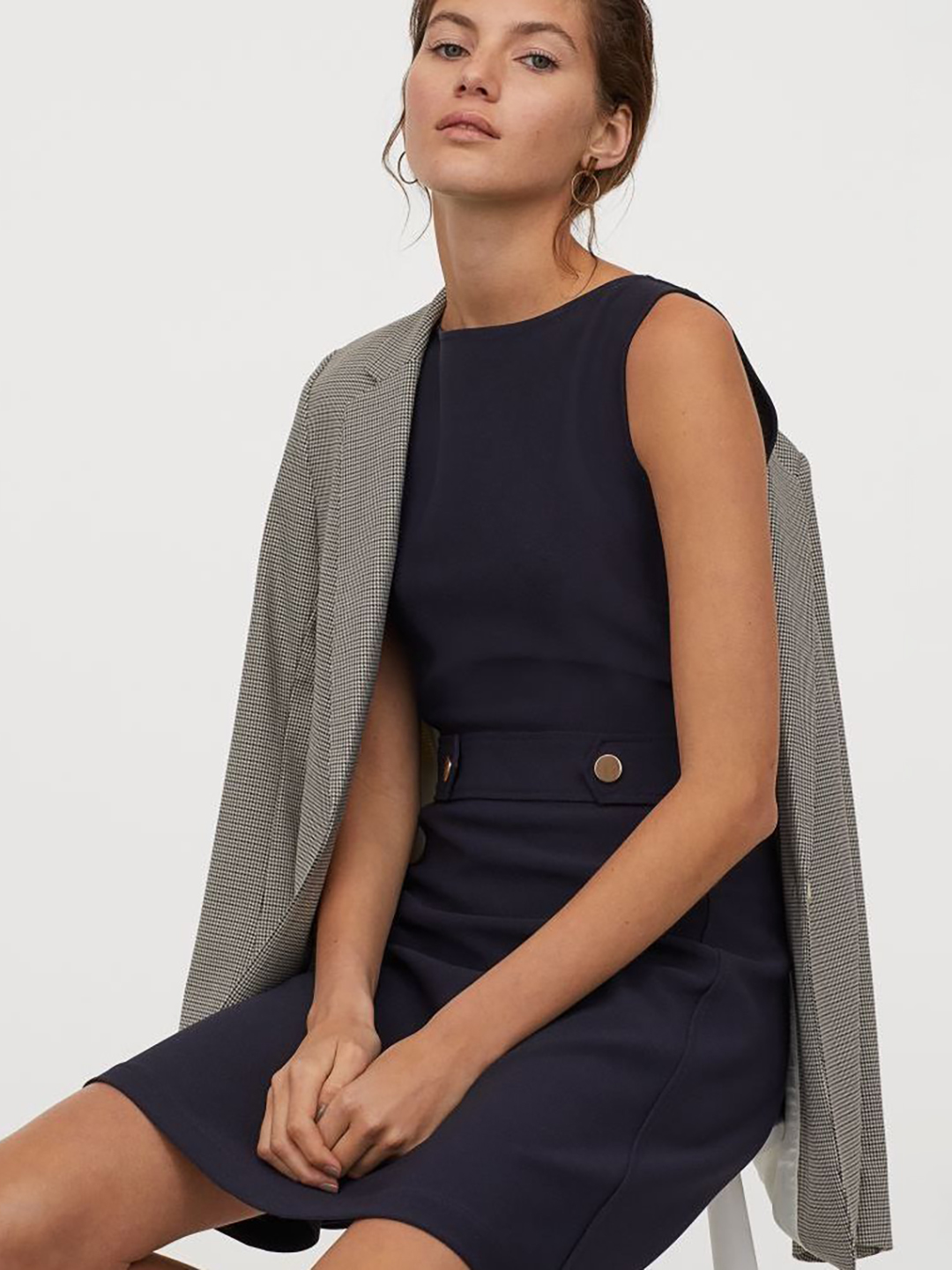 

Платье H&M 861740001b39  Темно-синее, Платье H&M 861740001b39 XS Темно-синее