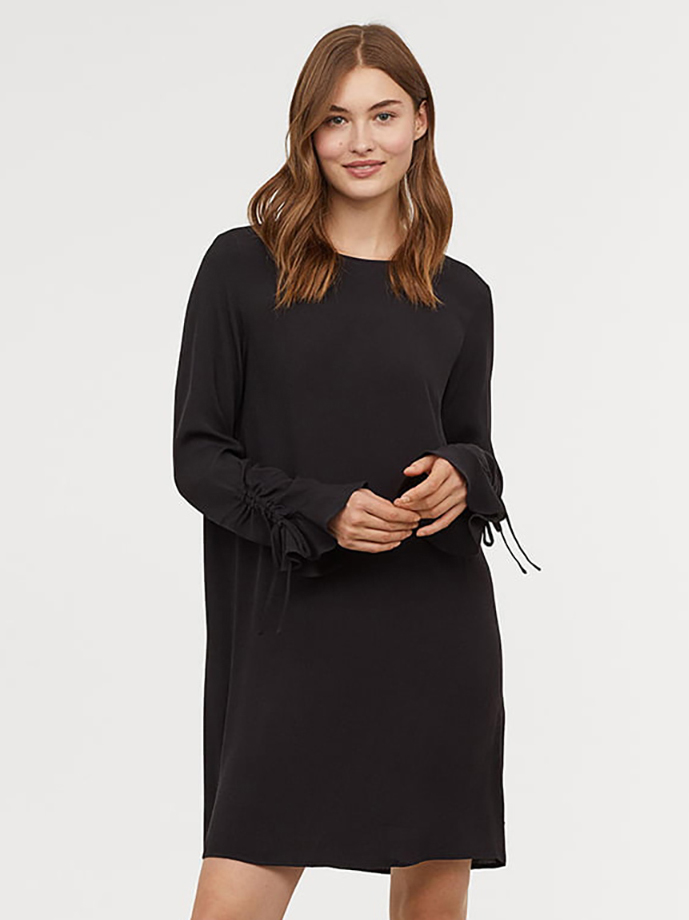 

Платье H&M 663942005b39  Черное, Платье H&M 663942005b39 32 Черное
