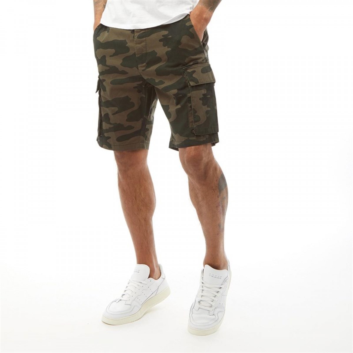 

Шорты French Connection Cargo Camo 2 Khaki Camo Khaki, M (46)