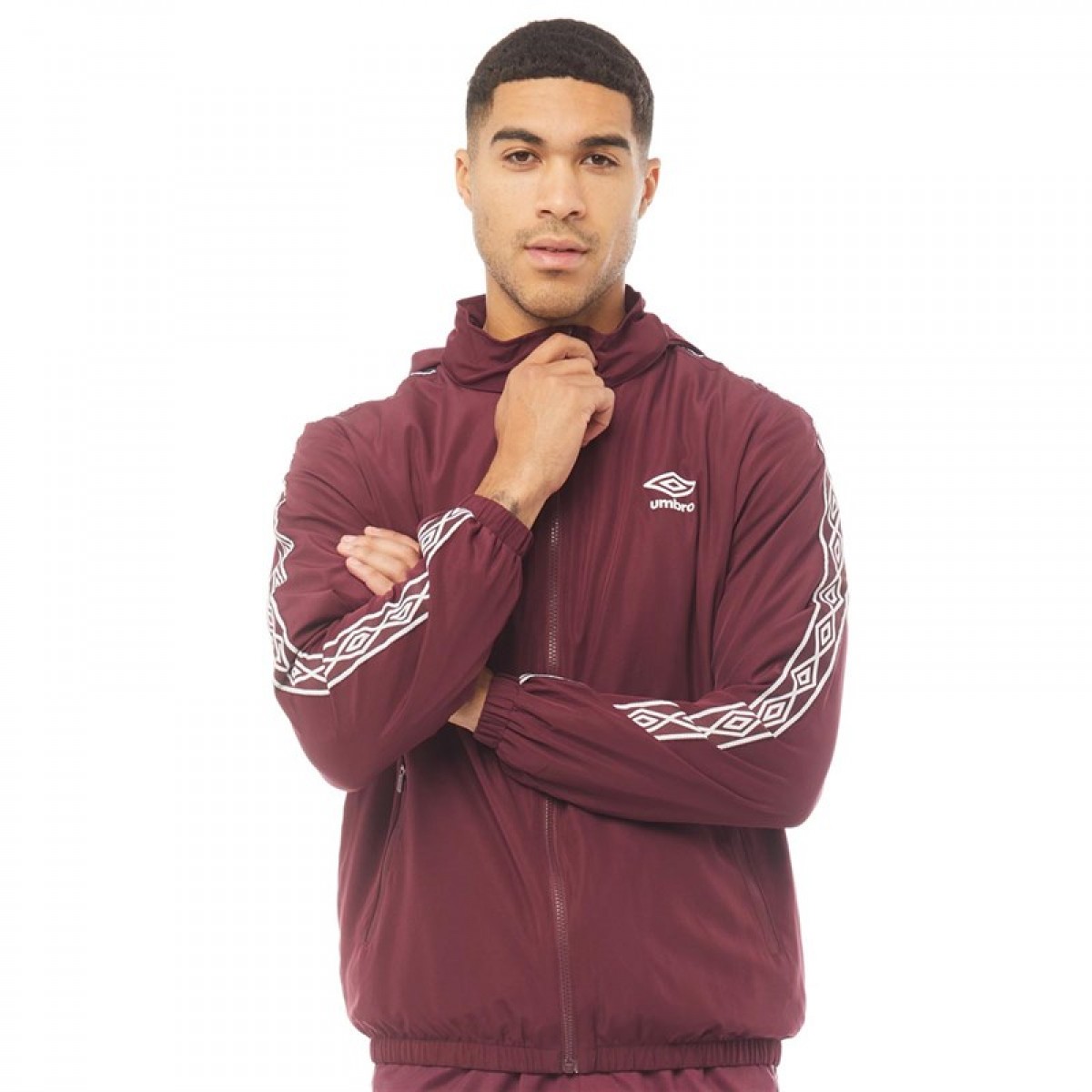 

Куртка Umbro Active Style Lightweight Rain Merlot/White Burgundy,  (46, Куртка Umbro Active Style Lightweight Rain Merlot/White Burgundy, M (46)