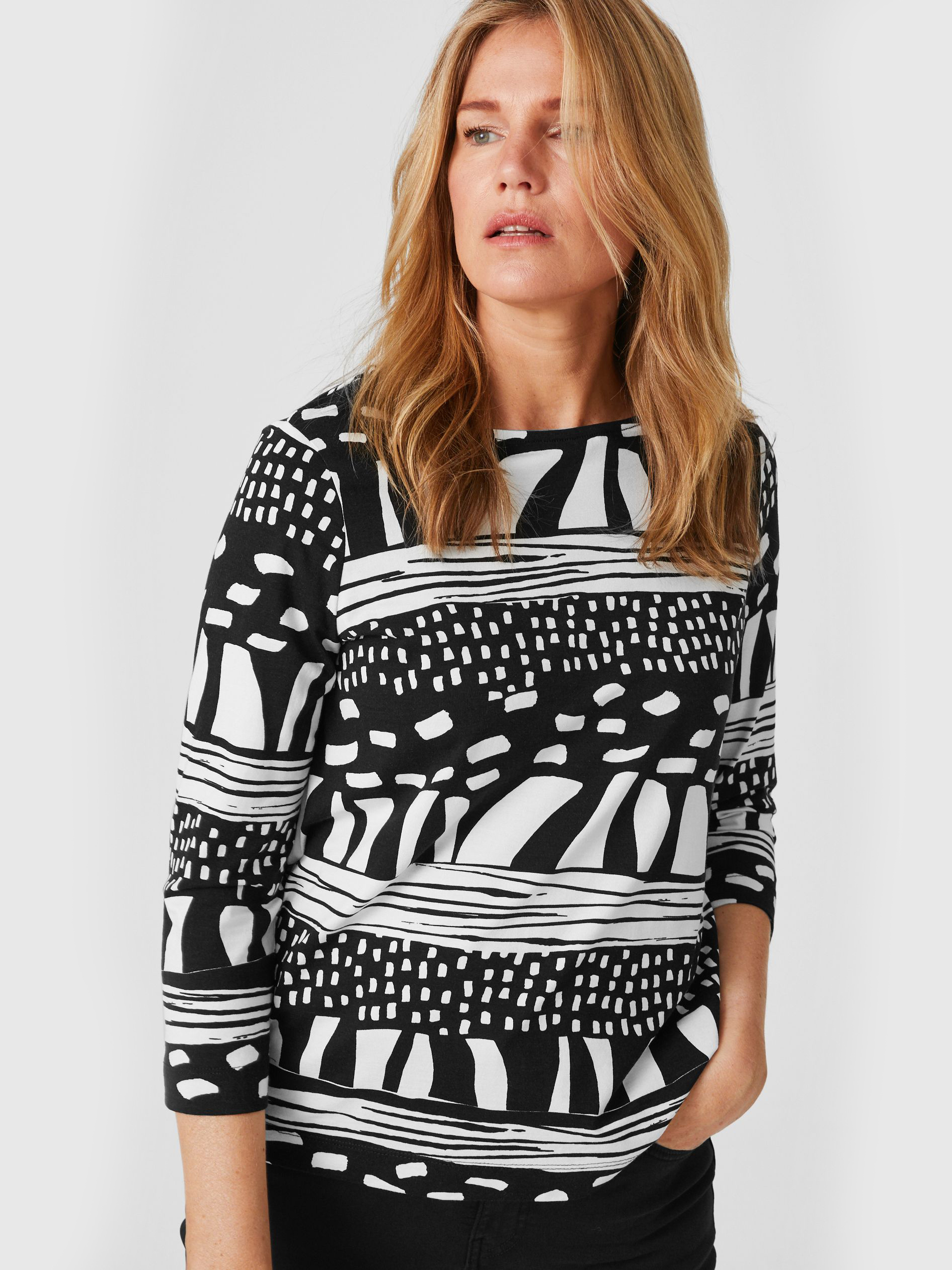 

Лонгслив C&A 2117240 XXL Черный с белым