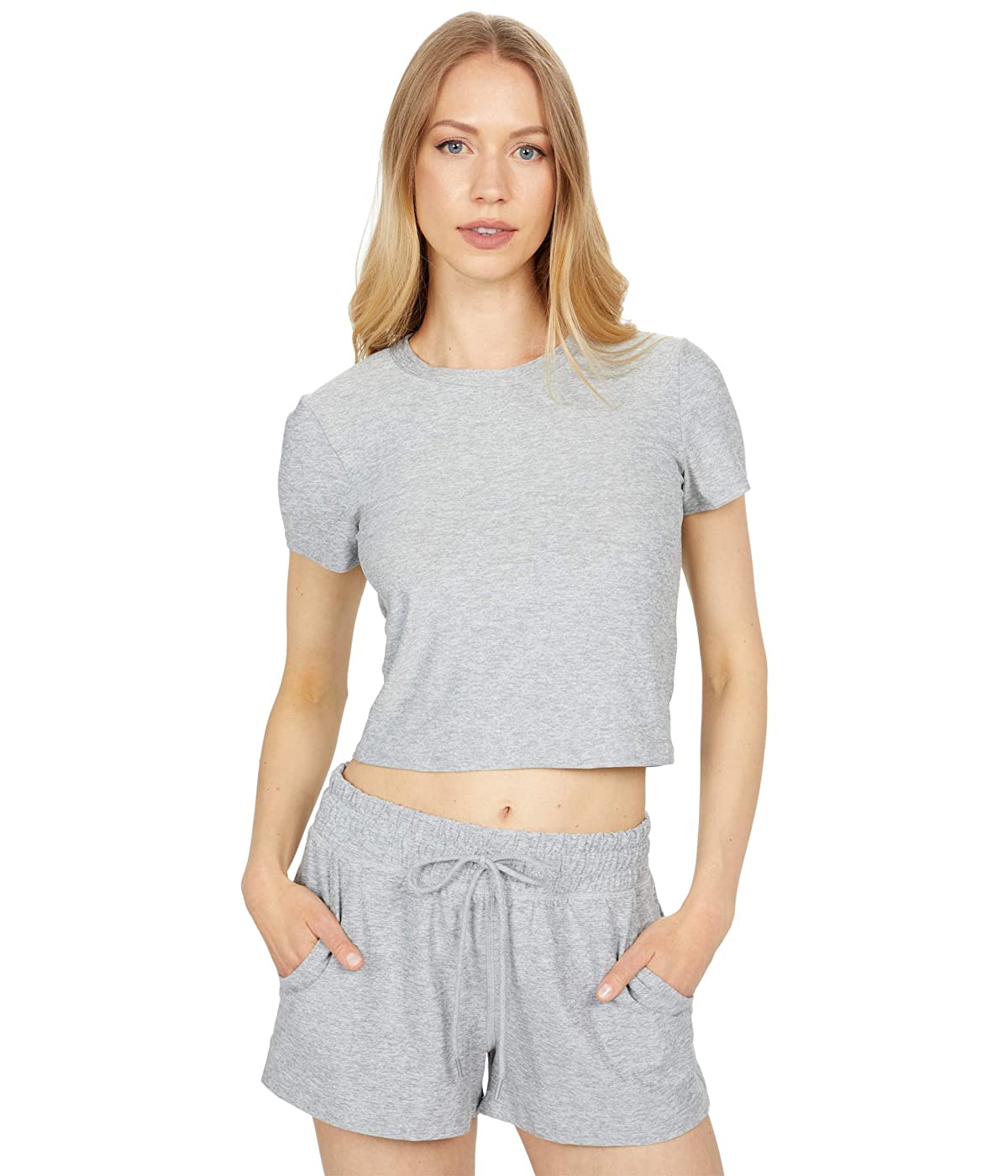 

Футболка Beyond Yoga Featherweight Space Dye Ruched Down Cropped Tee Silver Mist,  (50, Футболка Beyond Yoga Featherweight Space Dye Ruched Down Cropped Tee Silver Mist, XL (50)