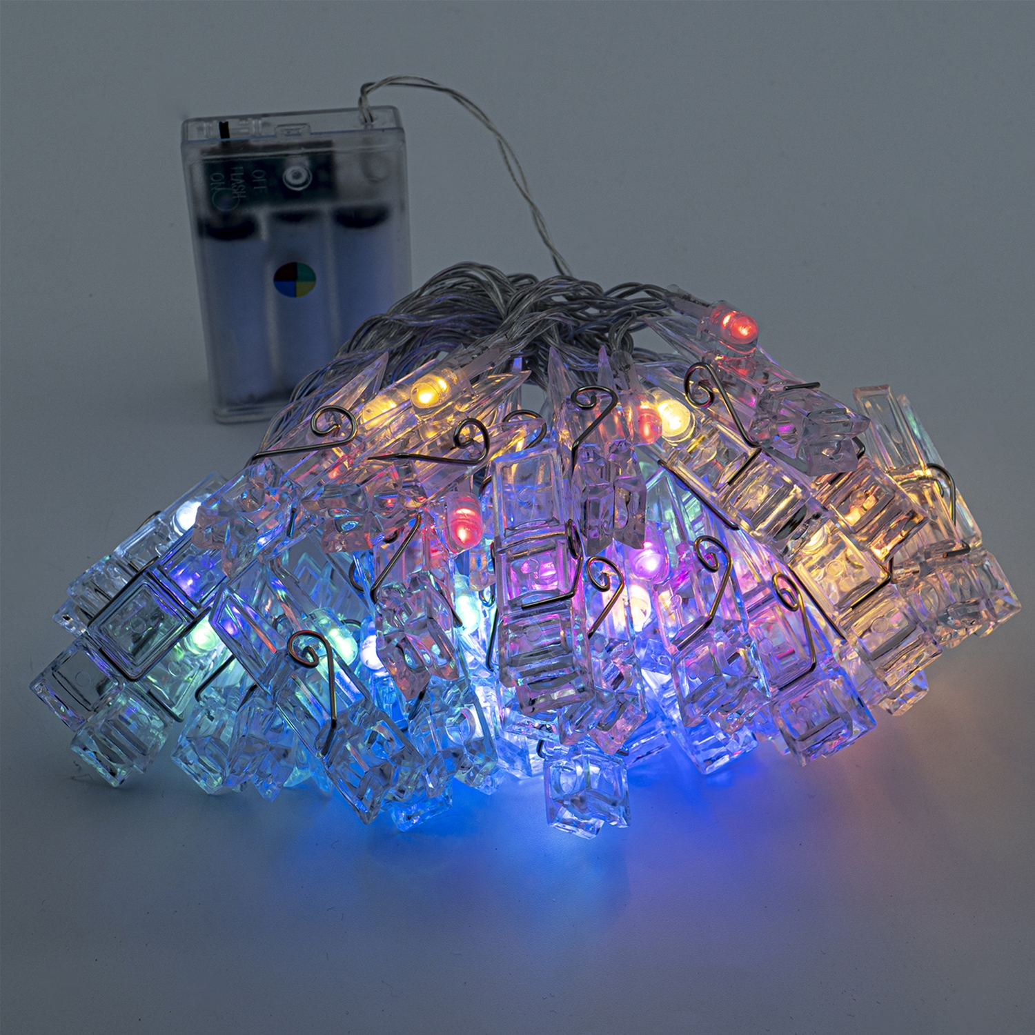 

Светодиодная гирлянда Altalusse INL-2704B-40 40LED 6 м 1 режим 3хAA Разноцветный (INL-2704B-40 Multicolor)