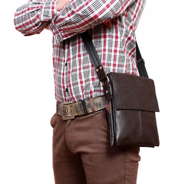 

Кожаная сумка-планшет Alvibag AV-601-2 коричневая