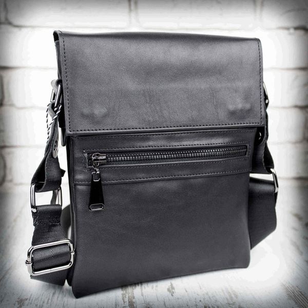 

Мужская кожаная сумка на три отделения Alvibag AV96107GL-BLACK
