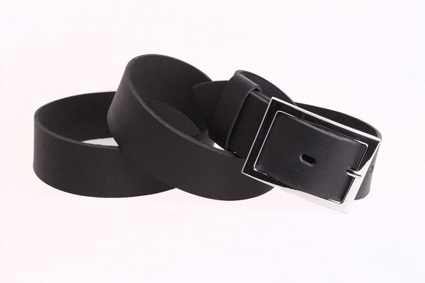 

Джинсовый кожаный ремень D-Belts S0256 черный (125-130 см х 4 см)