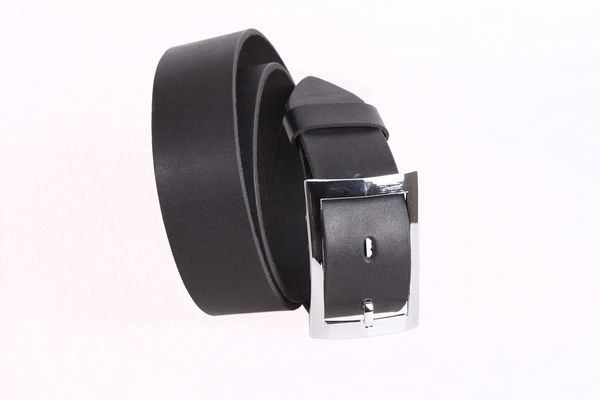 

Кожаный женский ремень черного цвета D-Belts S0274 черный (130 см х 4 см)