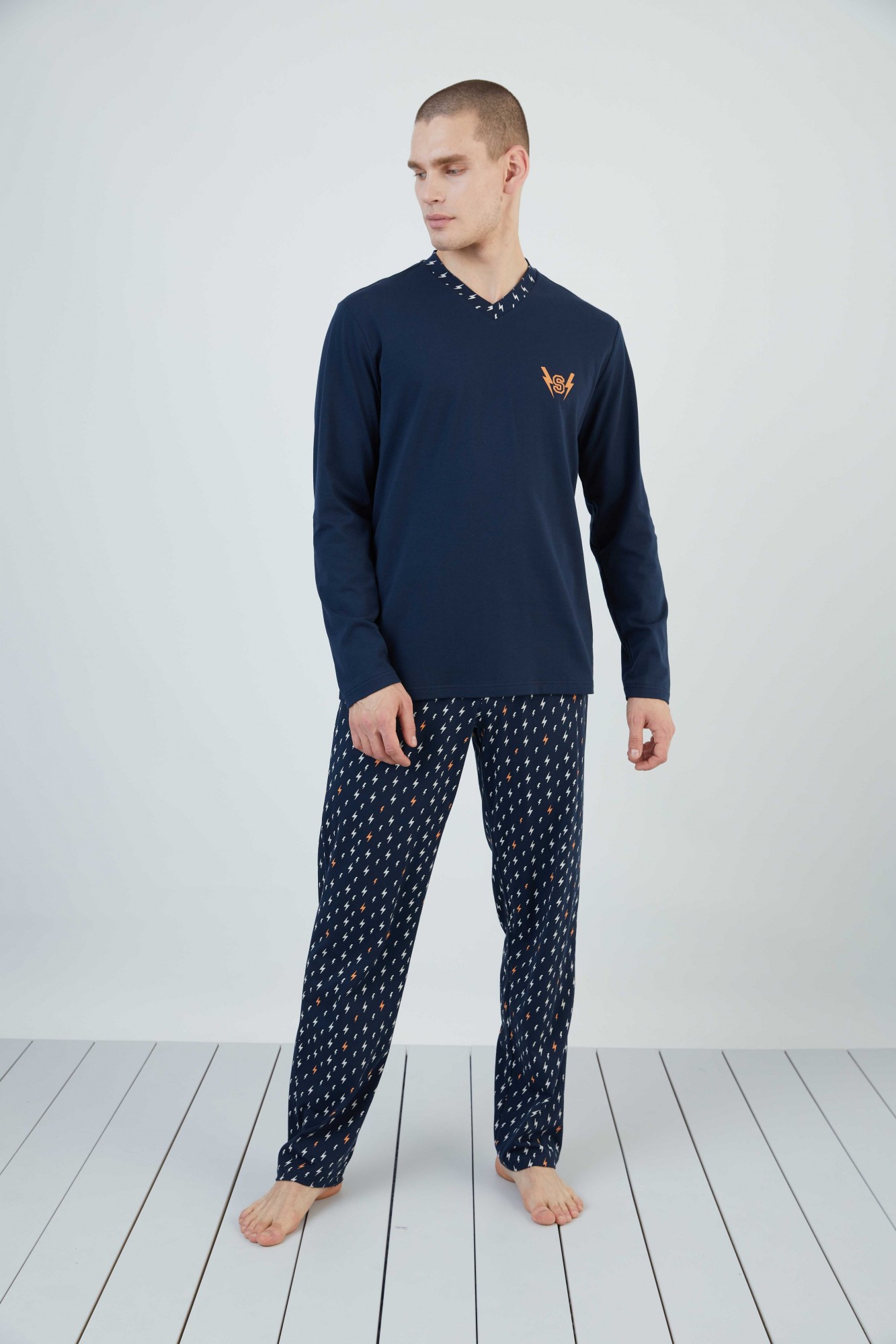 

Мужской пижамный костюм Sevim(брюки + футб.дл.рук) 9255, Мужской пижамный костюм Sevim(брюки + футб.дл.рук) 9255 XL