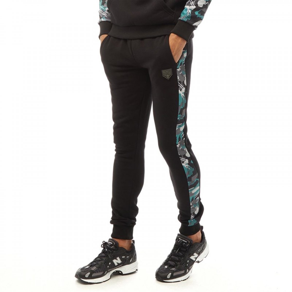 

Спортивные штаны Iconico Couture Camo Black Black,  (42, Спортивные штаны Iconico Couture Camo Black Black, XS (42)