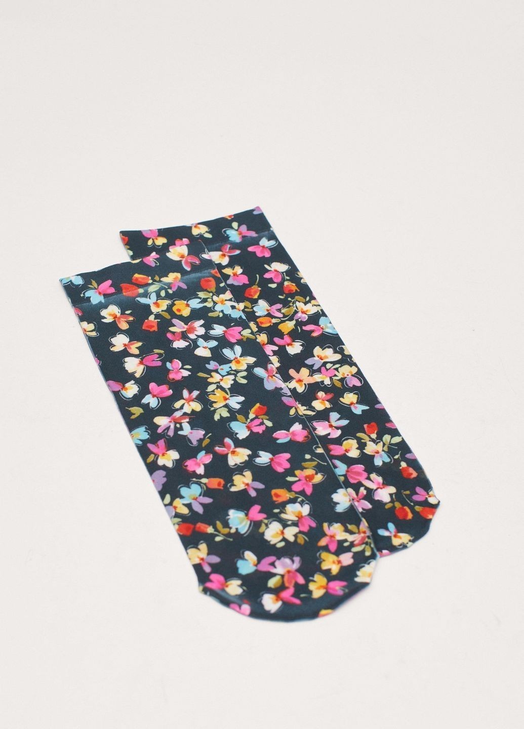 

Носки Nasty gal 35/38 черный с цветами 8520123002784