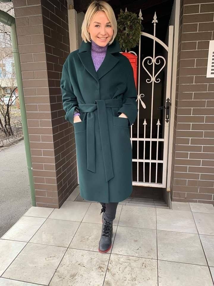 

Пальто прямого кроя под пояс с отложным воротником карманы клапаны Глория-1  Темно-зеленый 16901-134, Пальто прямого кроя под пояс с отложным воротником карманы клапаны Глория-1 XS Темно-зеленый 16901-134