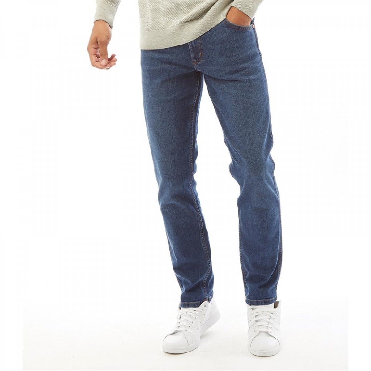 

Джинсы Wrangler Greenboro Straight Fit Edgy Blue Blue, 32W 34L