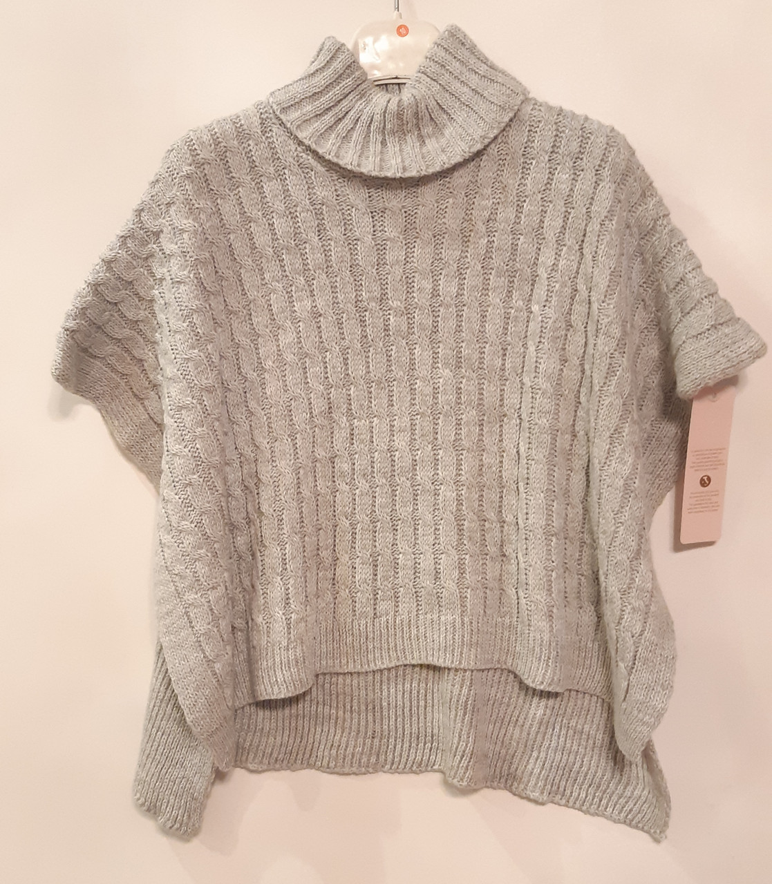 

Пончо для дівчинки Kids Moda 4836 сірий 128