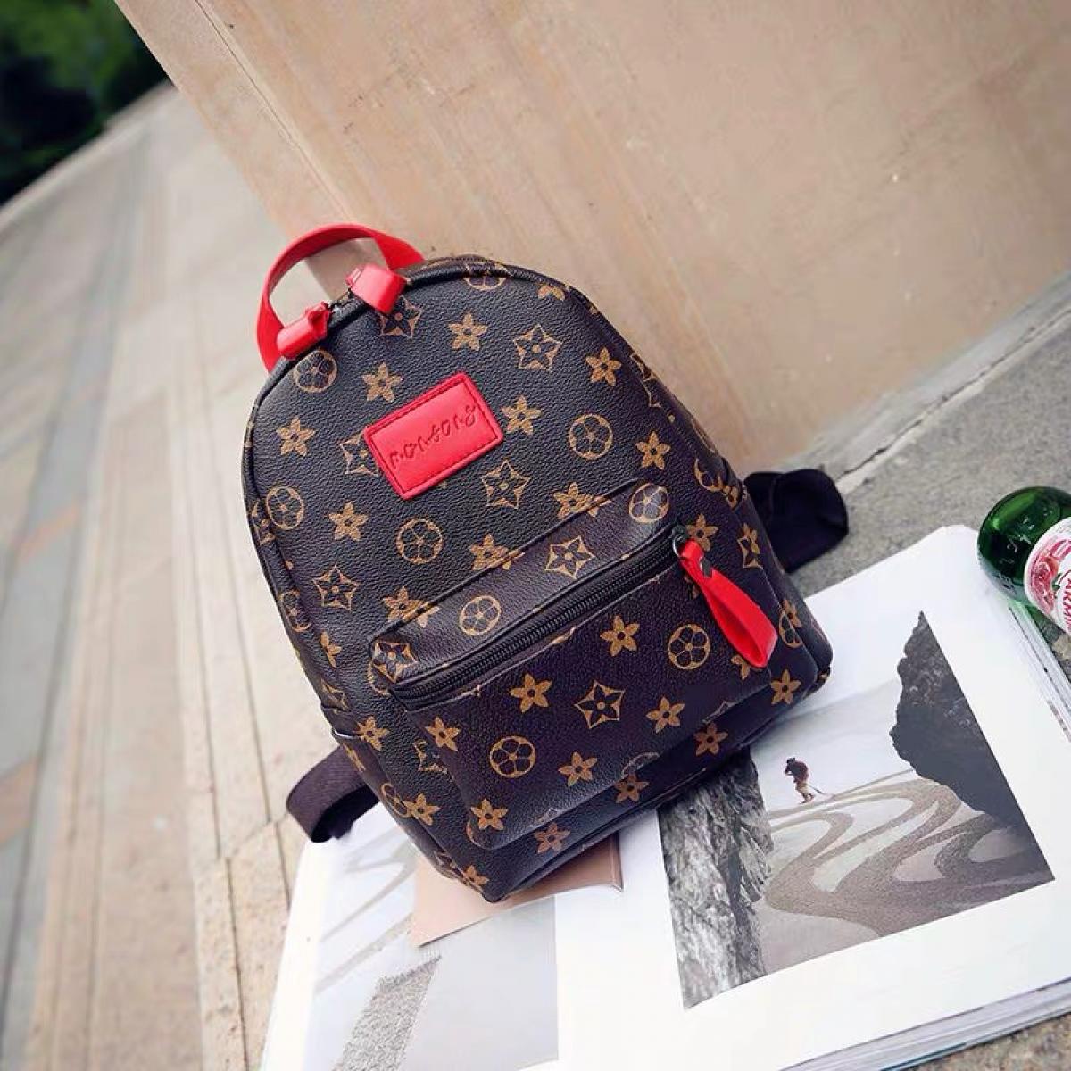 

Рюкзак из эко кожи LV 26*20*10см (СУ0039)