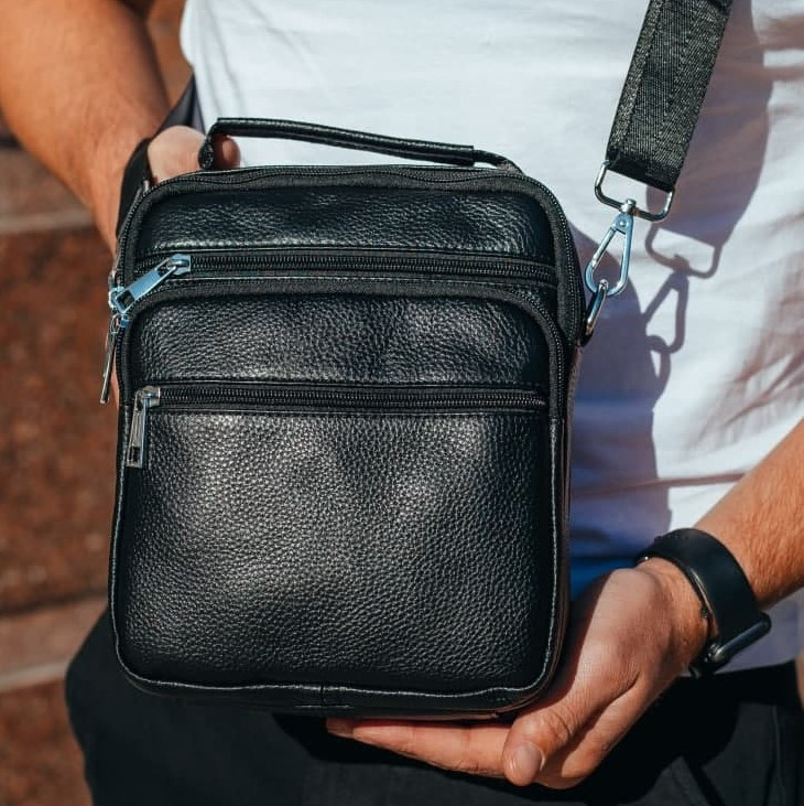 

Мужская кожаная сумка месенджер Tiding Bag 130047-NM 19,5 х 23,5 х 8 Черный