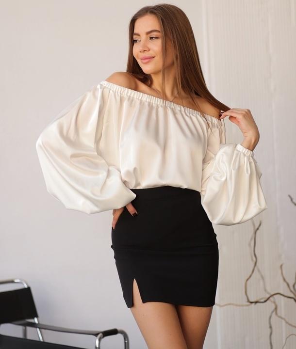 

Блузка G&M k-86582 универсальный - Размер цвет молочный, Блузка G&M k-86582 универсальный 42-46 Размер цвет молочный