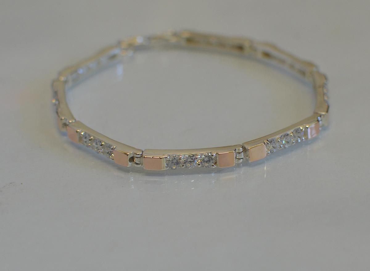 

Серебряный браслет со вставками из золота Silver Style Бр8