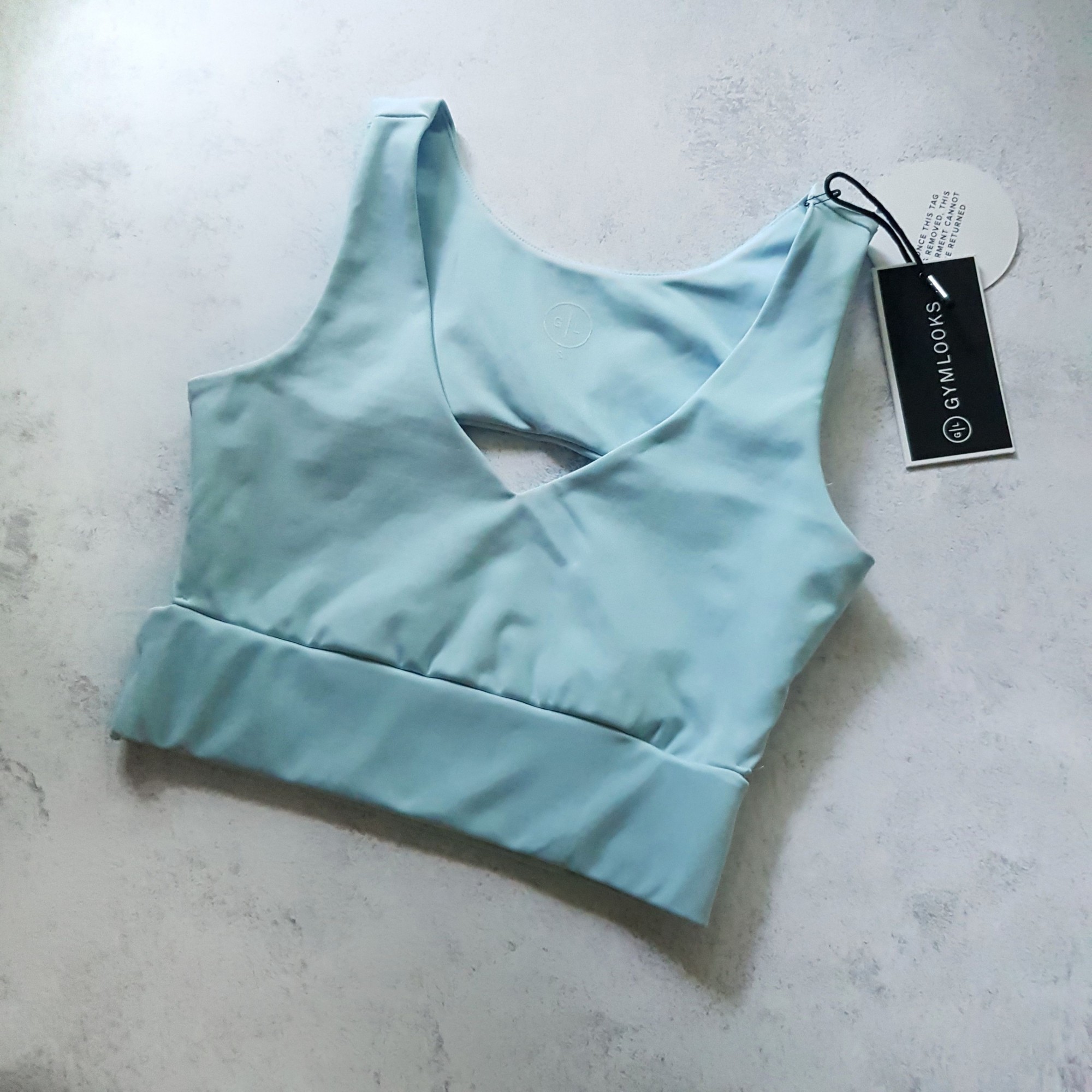 

Топ голубой с открытой спинкой GYMLOOKS 8484  (42, Топ голубой с открытой спинкой GYMLOOKS 8484 S (42)