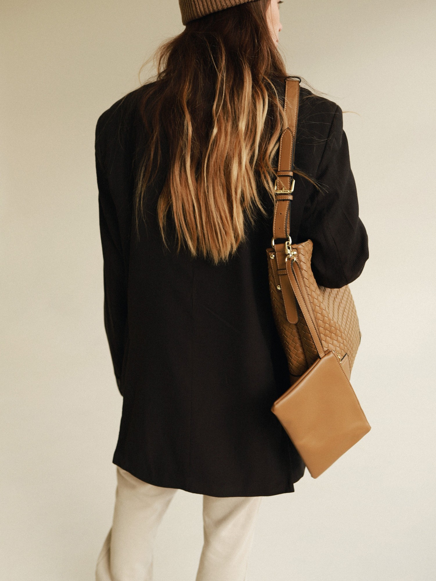 

Женская сумка Bagsmini Abigail Bag Бежевая