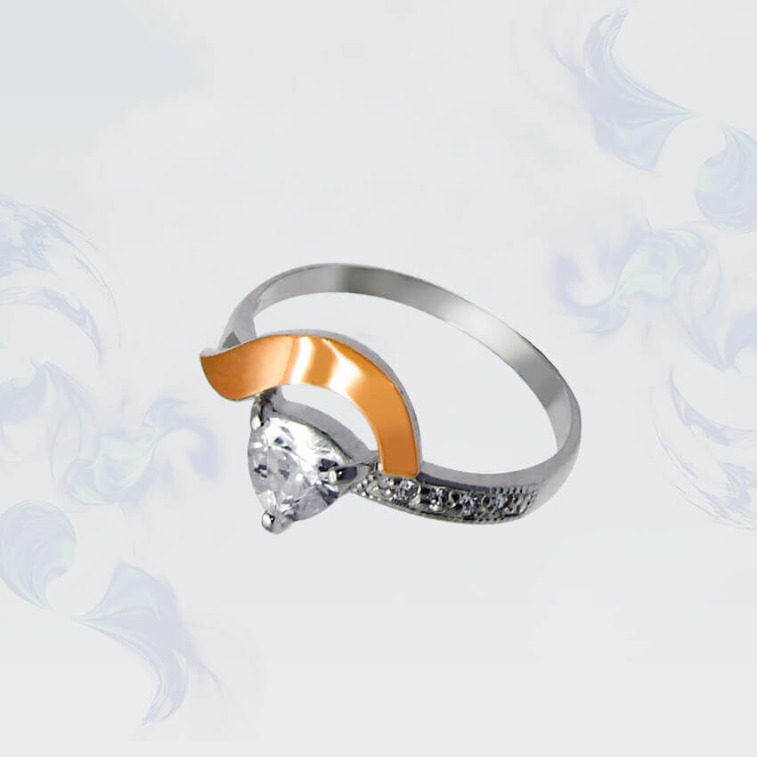 

Кольцо из серебра с золотыми вставками SilverUA модель 063 (размер 20)