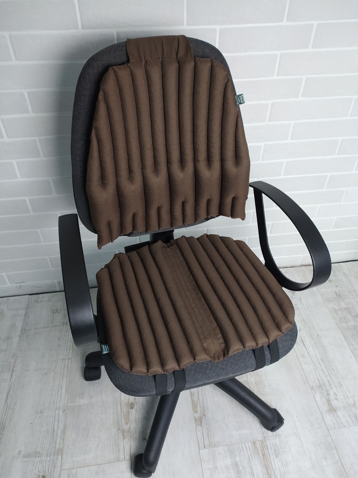 

Ортопедические подушки EKKO SEAT на офисное кресло. Комплект. Коричневый. OF-12G-402634