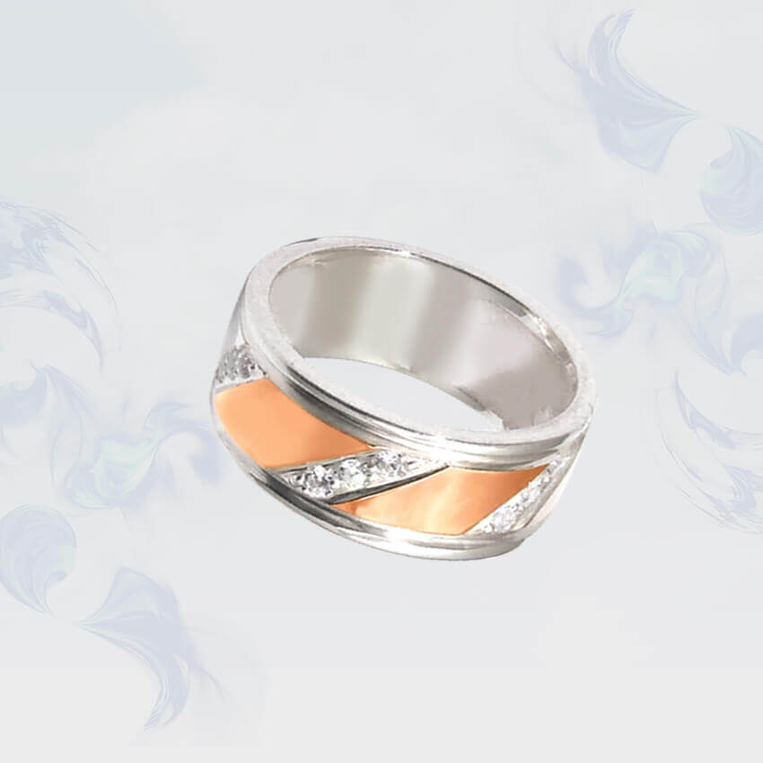 

Кольцо из серебра с золотыми вставками SilverUA модель 080 (размер 17)