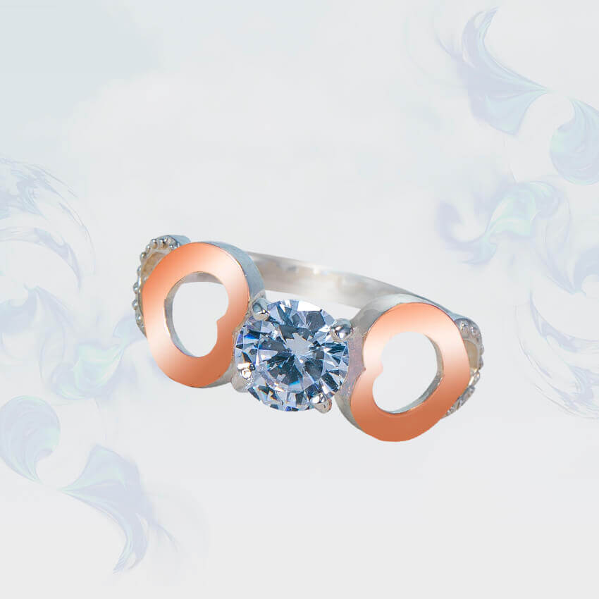 

Кольцо из серебра с золотыми вставками SilverUA модель 145 (размер 21)