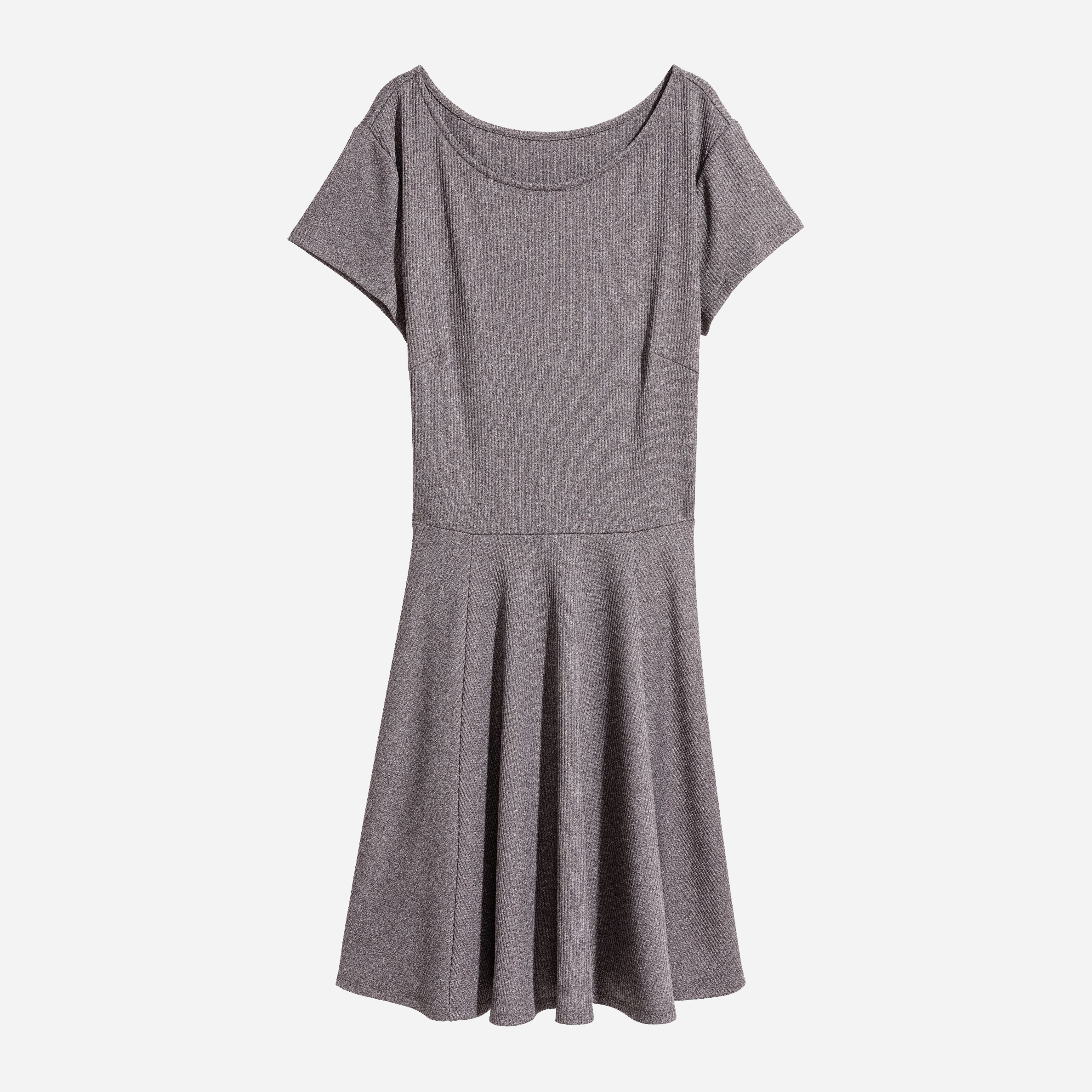 Акция на Сукня-футболка міді літня жіноча H&M 5476106bar L Сіра от Rozetka