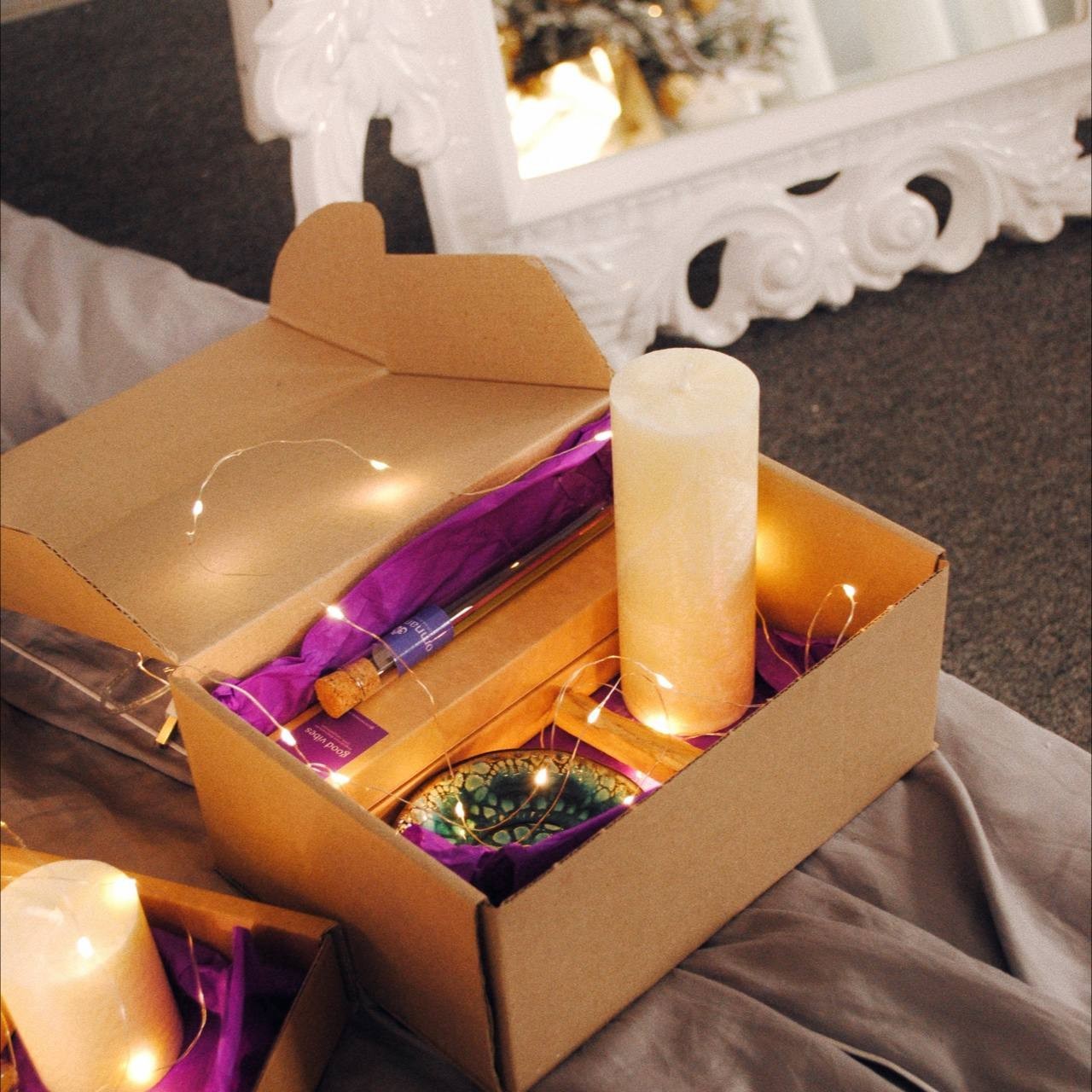 

Новогодний подарочный бокс Omnamaste 1/ NEW YEAR’S BOX 1